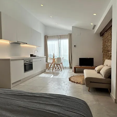 Apartahotel Art Homes Lavadero 3*