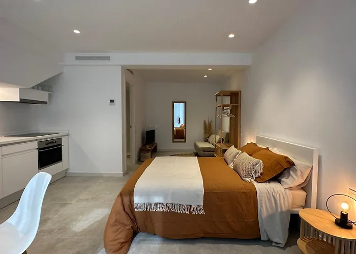 Art Homes Lavadero 3* Valence
