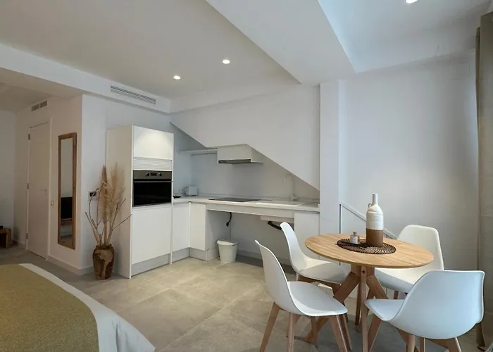 Art Homes Lavadero 3* Valence