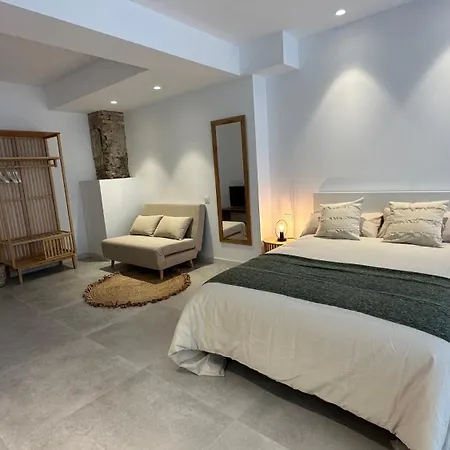 Art Homes Lavadero 3* Valência